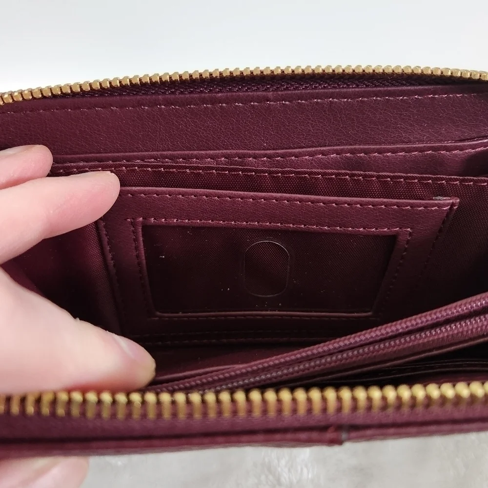 Liz Claiborne Erica Zip Around Faux Leather Gold Dark Wine Wristlet Wallet